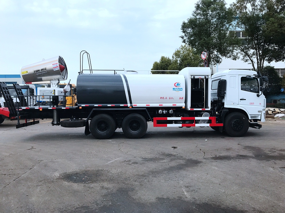 國六東風專底D3L 16立方后雙橋抑塵車