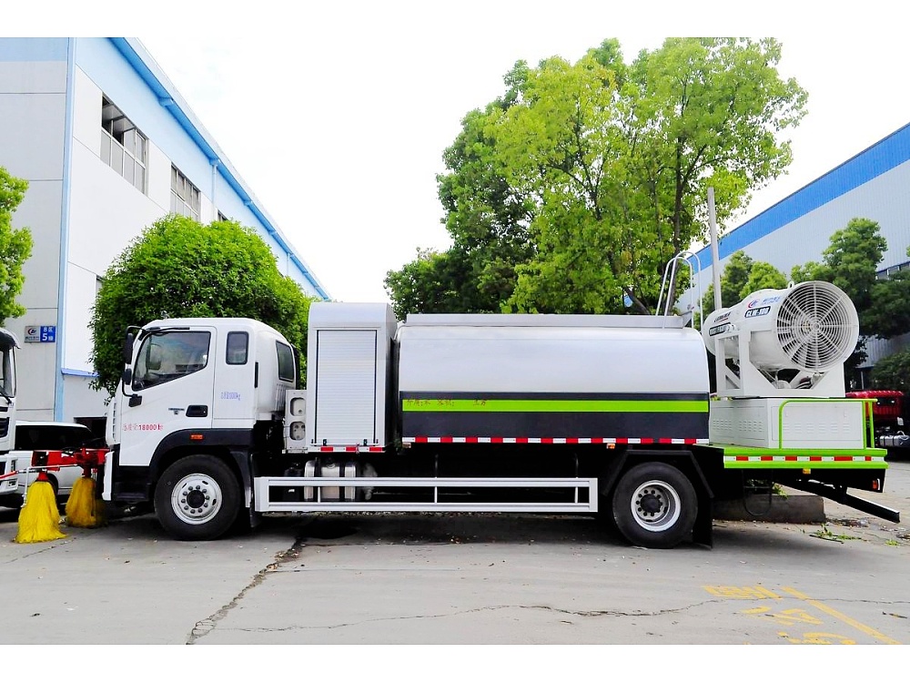 國六福田歐馬可10方霧炮車/50-100米霧炮