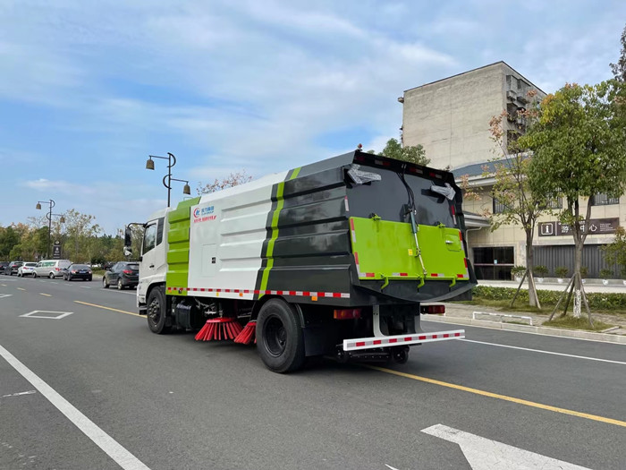 國六東風天錦掃路車-程力洗掃車廠家