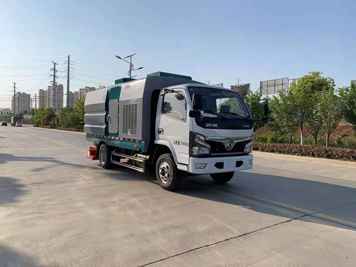 國六5方小多利卡后置吸塵車-程力集團洗掃車廠