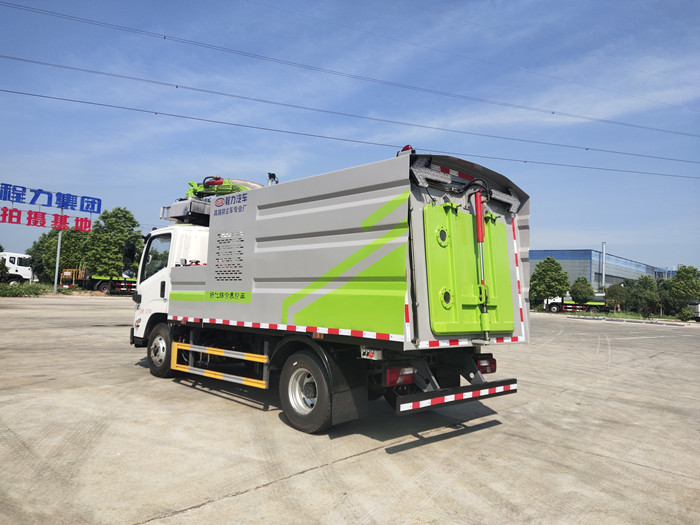 國六綠籬修剪車_程力灑水車廠家